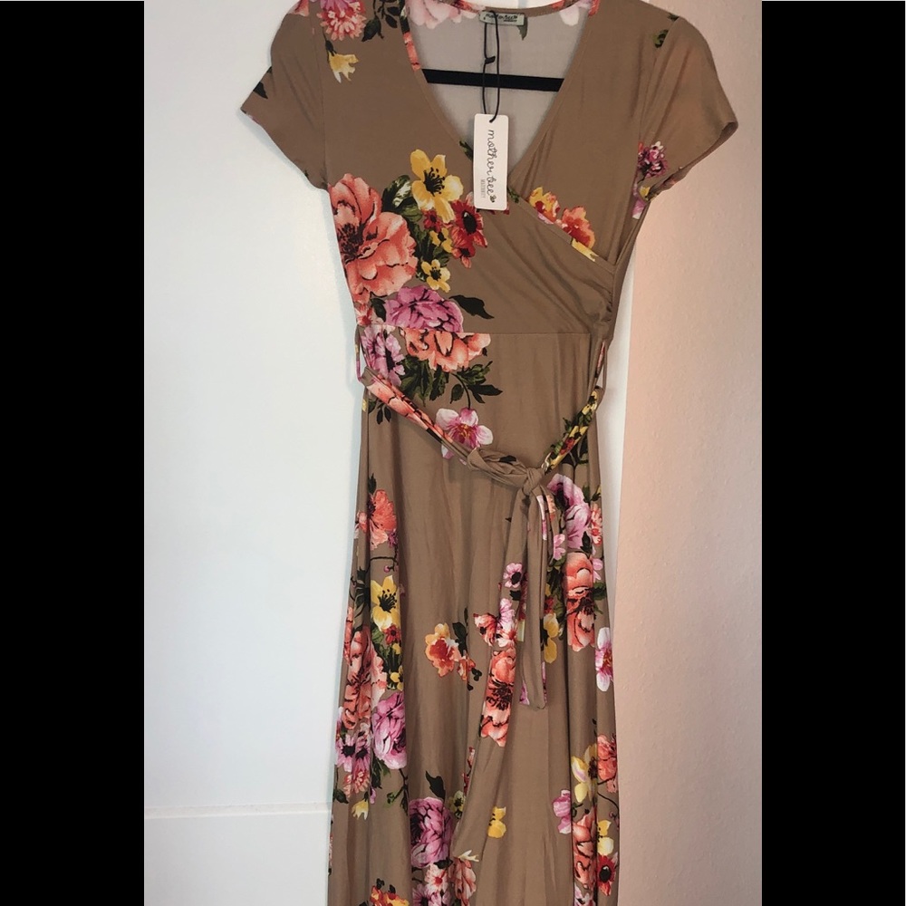 Maternity Maxi Dress - Tan Floral